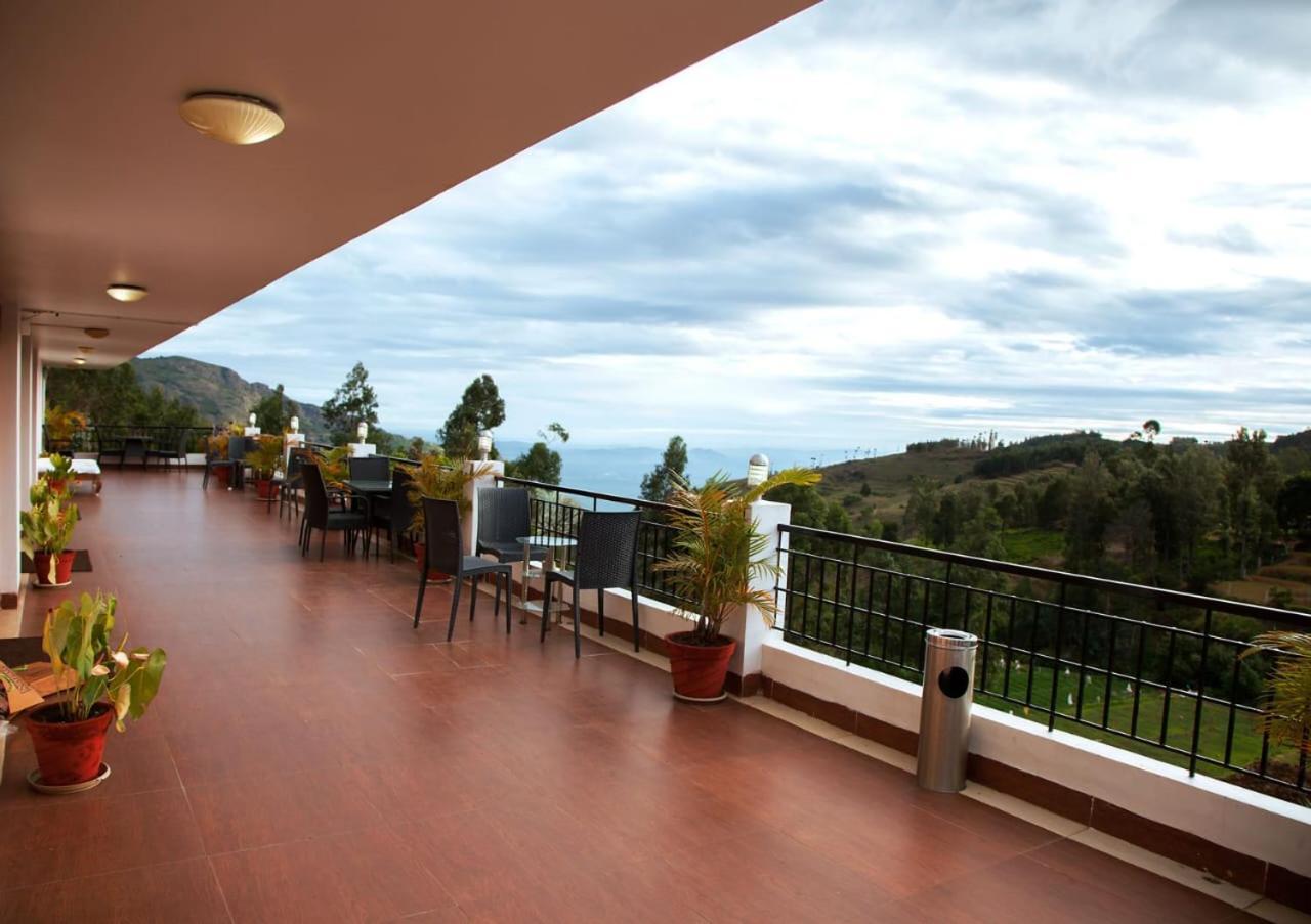 Mount N Mist Hotell Ooty Exteriör bild